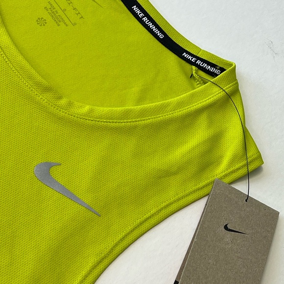 Nike Men's Dri-FIT Miler Running Tank in Bright Cactus Size: L NWT - Picture 4 of 12